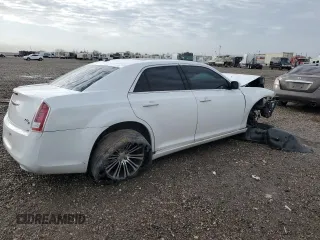 2013 Chrysler 300 with VIN 2C3CCABT0DH691022, listed as a Copart auction lot 84861724 with 124,518 mi miles and Salvage Title. Bid and sale history available at carsss.com. Image 3.