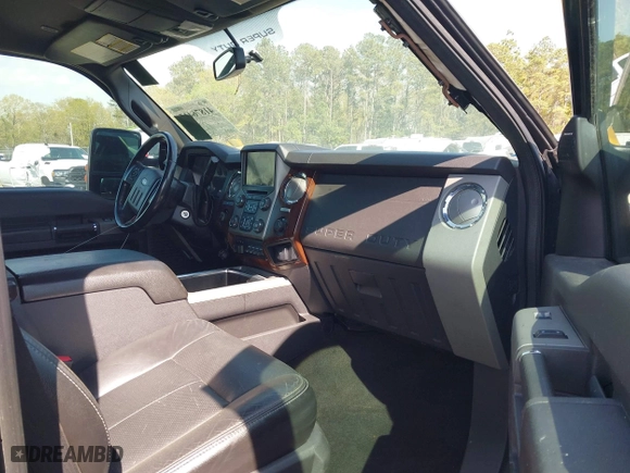 2014 Ford Super Duty F-250 SRW XL with VIN 1FT7W2BT3EEA02884, listed as a IAAI auction lot 41876415 with 143,138 mi miles. Bid and sale history available at carsss.com. Image 5.