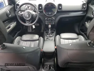 2019 MINI Countryman Cooper S with VIN WMZYT5C57K3G94611, listed as a Copart auction lot 51611155 with 89,516 mi miles and Clean Title. Bid and sale history available at carsss.com. Image 8.