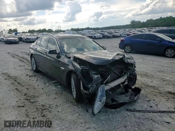 2012 BMW 5 Series 535i xDrive z VIN WBAFU7C52CDU64819, wystawiony jako Copart lot #52544605 z przebiegiem 171 974 mil mil oraz Szkoda całkowita • Salvage title. Historia ofert i sprzedaży dostępna na DreamBid. Obrazek 14.