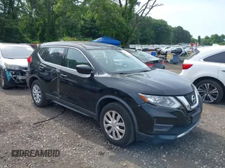 2017 Nissan Rogue S with VIN JN8AT2MV8HW253304, listed as a IAAI auction lot 39701351 with 63,887 mi miles. Bid and sale history available at carsss.com. Image 1.