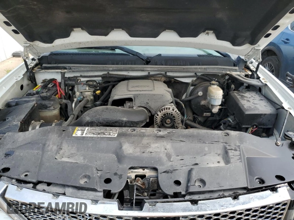 2008 GMC Sierra Denali z VIN 2GTEK638081191312, wystawiony jako Copart lot #63516914 z przebiegiem 261 810 mil mil oraz Szkody całkowita. Historia ofert i sprzedaży dostępna na DreamBid. Obrazek 11.