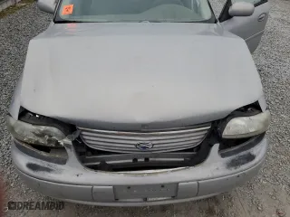 1999 Chevrolet Malibu with VIN 1G1ND52T3X6187961, listed as a Copart auction lot 43355425 with 238,882 mi miles and Salvage Title. Bid and sale history available at carsss.com. Image 11.