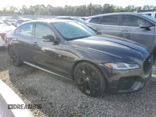 2024 Jaguar XF R-Dynamic SE with VIN SAJBL4GX8RCY95986, listed as a Copart auction lot 74112314 with 0 mi miles and Salvage Title. Bid and sale history available at carsss.com. Image 4.
