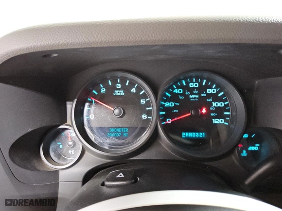 2009 Chevrolet Silverado 1500 LS with VIN 3GCEC13C79G121271, listed as a Copart auction lot 44428185 with 206,007 mi miles and Clean Title. Bid and sale history available at carsss.com. Image 9.