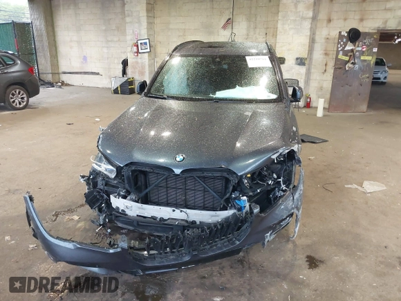 2019 BMW X5 xDrive40i with VIN 5UXCR6C59KLL06420, listed as a IAAI auction lot 42210761 with 86,252 mi miles and . Bid and sale history available at DreamBid. Image 12.