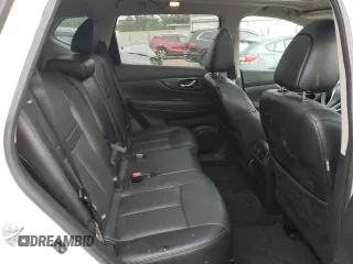 2016 Nissan Rogue SV z VIN 5N1AT2MVXGC798900, wystawiony jako Copart lot #58098955 z przebiegiem 96 011 mil mil oraz Szkoda całkowita • Salvage title. Historia ofert i sprzedaży dostępna na DreamBid. Obrazek 11.