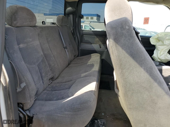 2007 Chevrolet Silverado 1500 Classic LT1 with VIN 1GCEK19Z47Z111552, listed as a Copart auction lot 72235324 with 251,471 mi miles and Salvage Title. Bid and sale history available at carsss.com. Image 10.