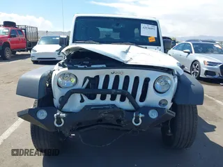 2017 Jeep Wrangler Unlimited Sport with VIN 1C4BJWDG6HL711082, listed as a IAAI auction lot 42036092 with 52,400 mi miles. Bid and sale history available at carsss.com. Image 6.