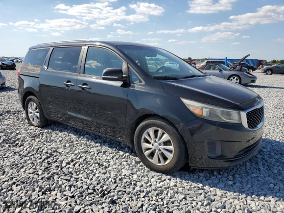 2015 Kia Sedona LX with VIN KNDMB5C11F6042261, listed as a Copart auction lot 53165305 with 121,474 mi miles and Clean Title. Bid and sale history available at carsss.com. Image 4.