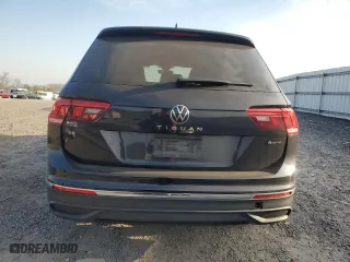 2022 Volkswagen Tiguan SE with VIN 3VV2B7AX9NM161654, listed as a Copart auction lot 48388295 with 51,585 mi miles and Salvage Title. Bid and sale history available at carsss.com. Image 6.
