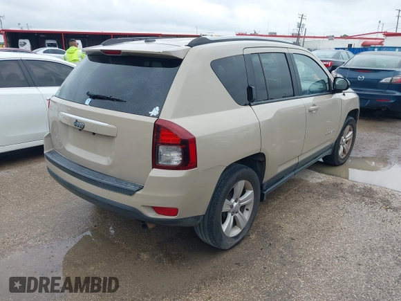 2017 Jeep Compass Sport SE с VIN 1C4NJCBA0HD123716, выставлен на аукционе IAAI как лот 42486199 с пробегом 142 644 миль миль и . История ставок и продаж доступна на DreamBid. Изображение 4.