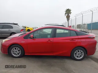 2016 Toyota Prius Two z VIN JTDKBRFU4G3531941, wystawiony jako IAAI lot #42023633 z przebiegiem 249 098 mil mil oraz . Historia ofert i sprzedaży dostępna na DreamBid. Obrazek 14.