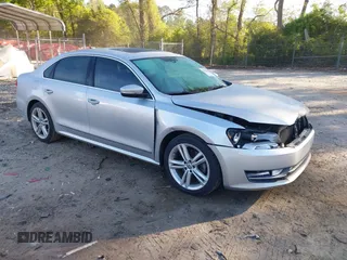 2015 Volkswagen Passat Sport с VIN 1VWBT7A34FC010889, выставлен на аукционе IAAI как лот 42053662 с пробегом 177 986 миль миль и . История ставок и продаж доступна на DreamBid. Изображение 1.