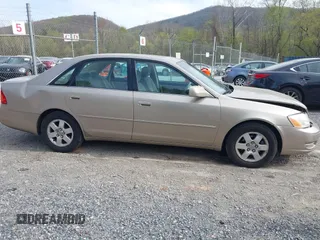 2000 Toyota Avalon XL with VIN 4T1BF28BXYU070808, listed as a IAAI auction lot 42061893 with 228,229 mi miles and . Bid and sale history available at DreamBid. Image 13.