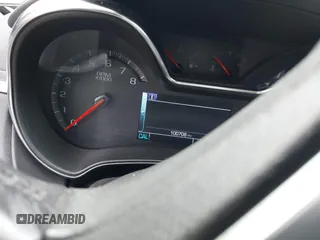 2020 Chevrolet Impala LT z VIN 2G11Z5S37L9100467, wystawiony jako IAAI lot #41812313 z przebiegiem 100 708 mil mil oraz . Historia ofert i sprzedaży dostępna na DreamBid. Obrazek 7.