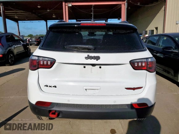 2024 Jeep Compass Trailhawk with VIN 3C4NJDDN6RT144748, listed as a Copart auction lot 62675405 with 22,511 mi miles and Clean title. Bid and sale history available at DreamBid. Image 6.