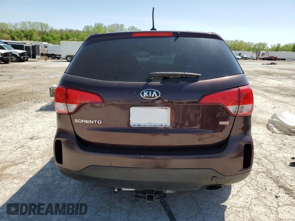 2014 Kia Sorento LX with VIN 5XYKT4A67EG428336, listed as a Copart auction lot 53906355 with 260,530 mi miles and Clean Title. Bid and sale history available at carsss.com. Image 6.