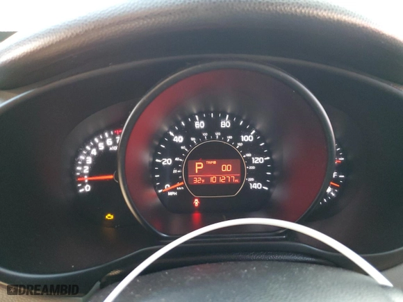 2019 Kia Soul with VIN KNDJN2A27K7914001, listed as a Copart auction lot 43070815 with 101,277 mi miles and Salvage Title. Bid and sale history available at carsss.com. Image 9.