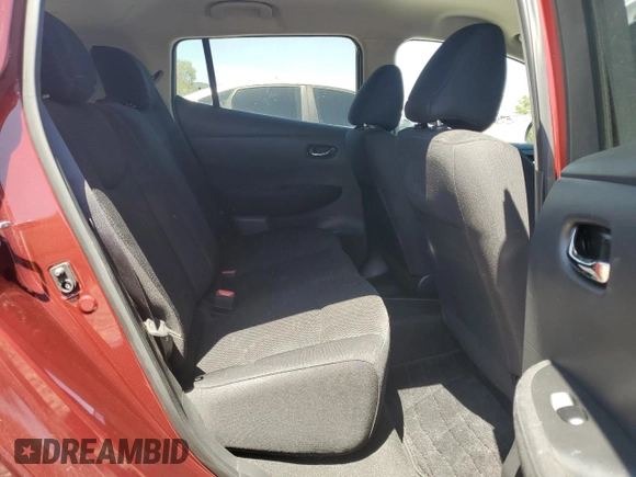 2017 Nissan LEAF SV z VIN 1N4BZ0CP8HC301672, wystawiony jako Copart lot #58058335 z przebiegiem 56 086 mil mil oraz Szkoda całkowita • Salvage title. Historia ofert i sprzedaży dostępna na DreamBid. Obrazek 10.