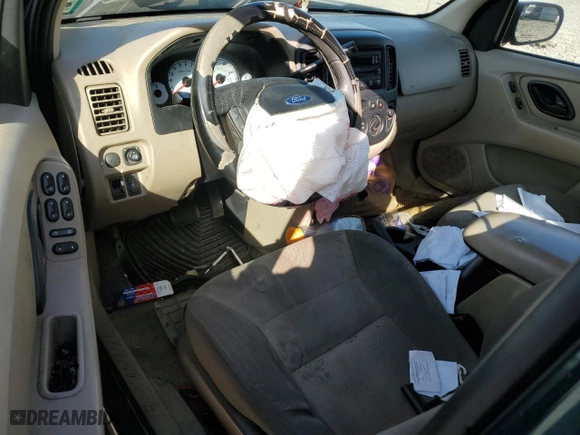2003 Ford Escape XLS Popular with VIN 1FMYU92173KD49159, listed as a Copart auction lot 75314914 with 0 mi miles and Salvage Title. Bid and sale history available at carsss.com. Image 8.