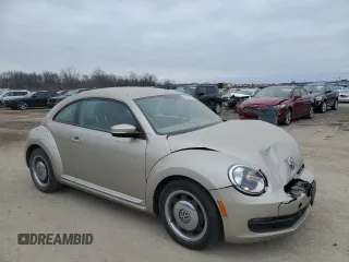 2012 Volkswagen Beetle 2.5L with VIN 3VWJX7AT0CM660829, listed as a Copart auction lot 87930105 with 71,240 mi miles and Salvage Title. Bid and sale history available at carsss.com. Image 4.