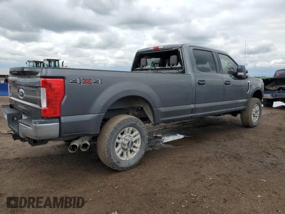 2019 Ford F-350 XL with VIN 1FT8W3BT3KEE53769, listed as a Copart auction lot 58532715 with 109,214 mi miles and Salvage title. Bid and sale history available at DreamBid. Image 3.
