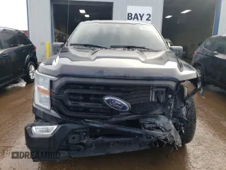 2022 Ford F-150 XL with VIN 1FTMF1E58NKE24645, listed as a Copart auction lot 42051515 with 43,429 mi miles and Salvage Title. Bid and sale history available at DreamBid. Image 5.