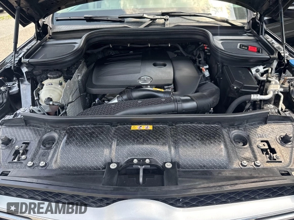 2021 Mercedes-Benz GLE 350 with VIN 4JGFB4KE9MA392637, listed as a IAAI auction lot 42580643 with 92,654 mi miles and . Bid and sale history available at DreamBid. Image 10.