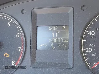 2011 Volkswagen Jetta SE с VIN 3VWDZ7AJ4BM080178, выставлен на аукционе IAAI как лот 41772185 с пробегом 140 897 миль миль и . История ставок и продаж доступна на DreamBid. Изображение 7.