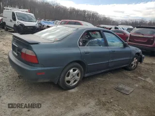 1996 Honda Accord EX with VIN 1HGCD5655TA028555, listed as a Copart auction lot 46263005 with 186,377 mi miles and Salvage Title. Bid and sale history available at DreamBid. Image 3.