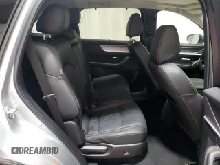 2025 Mazda CX-90 Premium Sport z VIN JM3KKCHD8S1223029, wystawiony jako Copart lot #57790265 z przebiegiem 3817 mil mil oraz Tytuł czysty. Historia ofert i sprzedaży dostępna na DreamBid. Obrazek 11.