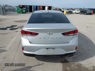 2018 Hyundai Sonata Limited with VIN 5NPE34AF8JH611390, listed as a IAAI auction lot 41550336 with 30,357 mi miles. Bid and sale history available at carsss.com. Image 16.