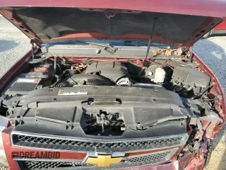 2008 Chevrolet Suburban Commercial with VIN 1GNFK16398J218883, listed as a Copart auction lot 84930504 with 263,984 mi miles and Salvage Title. Bid and sale history available at carsss.com. Image 14.