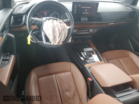 2022 Audi Q5 S line Premium z VIN WA1GAAFY1N2106221, wystawiony jako Copart lot #58336755 z przebiegiem 26 008 mil mil oraz Szkoda całkowita • Salvage title. Historia ofert i sprzedaży dostępna na DreamBid. Obrazek 8.