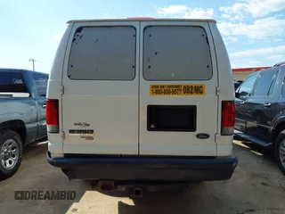 2012 Ford E-Series Commercial z VIN 1FTSS3ES1CDB10101, wystawiony jako IAAI lot #42251701 z przebiegiem 398 103 mil mil oraz . Historia ofert i sprzedaży dostępna na DreamBid. Obrazek 16.
