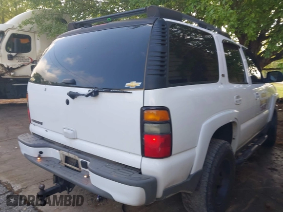 2006 Chevrolet Tahoe Z71 with VIN 1GNEK13Z96R128040, listed as a IAAI auction lot 41930759 with 318,153 mi miles. Bid and sale history available at carsss.com. Image 4.