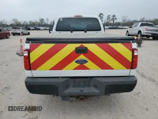 2008 Ford F-250 XL with VIN 1FTSX20518EA44812, listed as a Copart auction lot 49331275 with 102,304 mi miles and Salvage title. Bid and sale history available at DreamBid. Image 6.
