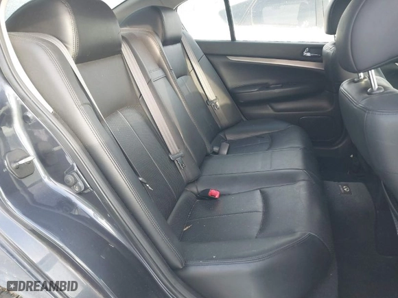 2013 Infiniti G37 Sedan x with VIN JN1CV6AR0DM758274, listed as a IAAI auction lot 41307854 with 161,937 mi miles. Bid and sale history available at carsss.com. Image 8.