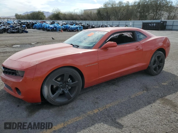 2011 Chevrolet Camaro 2LS z VIN 2G1FA1ED0B9140074, wystawiony jako Copart lot #50239355 z przebiegiem 94 231 mil mil oraz Szkoda całkowita • Salvage title. Historia ofert i sprzedaży dostępna na DreamBid. Obrazek 1.