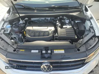 2024 Volkswagen Tiguan SE R-Line Black with VIN 3VV8B7AX4RM067827, listed as a Copart auction lot 62585995 with 6,166 mi miles and Salvage title. Bid and sale history available at DreamBid. Image 12.