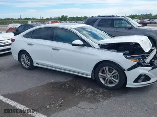 2019 Hyundai Sonata Sport with VIN 5NPE34AFXKH772292, listed as a IAAI auction lot 40466023 with 46,224 mi miles. Bid and sale history available at carsss.com. Image 13.