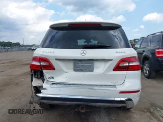 2015 Mercedes-Benz M 400 with VIN 4JGDA5GB8FA481715, listed as a IAAI auction lot 39877227 with 113,417 mi miles and . Bid and sale history available at DreamBid. Image 16.