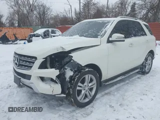 2013 Mercedes-Benz M 350 with VIN 4JGDA2EB9DA160460, listed as a IAAI auction lot 41415957 with 112,947 mi miles and . Bid and sale history available at DreamBid. Image 2.