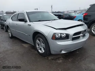 2006 Dodge Charger with VIN 2B3KA43GX6H266637, listed as a IAAI auction lot 41475175 with 220,843 mi miles. Bid and sale history available at carsss.com. Image 1.