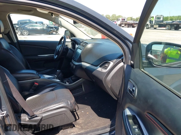 2017 Dodge Journey GT with VIN 3C4PDDEG6HT588131, listed as a IAAI auction lot 42401406 with 109,655 mi miles and . Bid and sale history available at DreamBid. Image 5.