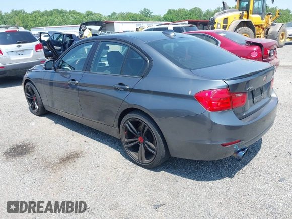 2013 BMW 3 Series 328i xDrive with VIN WBA3B5G54DNS00777, listed as a IAAI auction lot 42433605 with 196,092 mi miles and . Bid and sale history available at DreamBid. Image 3.