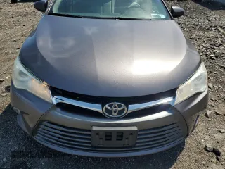2015 Toyota Camry XLE with VIN 4T4BF1FKXFR493792, listed as a Copart auction lot 53697955 with 95,570 mi miles and Salvage Title. Bid and sale history available at carsss.com. Image 11.