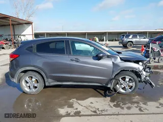 2016 Honda HR-V EX-L w/Navi with VIN 3CZRU5H73GM714538, listed as a IAAI auction lot 41781733 with 131,042 mi miles. Bid and sale history available at carsss.com. Image 14.
