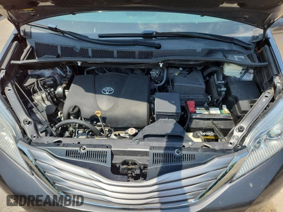2017 Toyota Sienna XLE Auto Access Seat with VIN 5TDYZ3DC2HS879086, listed as a Copart auction lot 63420055 with 91,918 mi miles and Clean title. Bid and sale history available at DreamBid. Image 12.